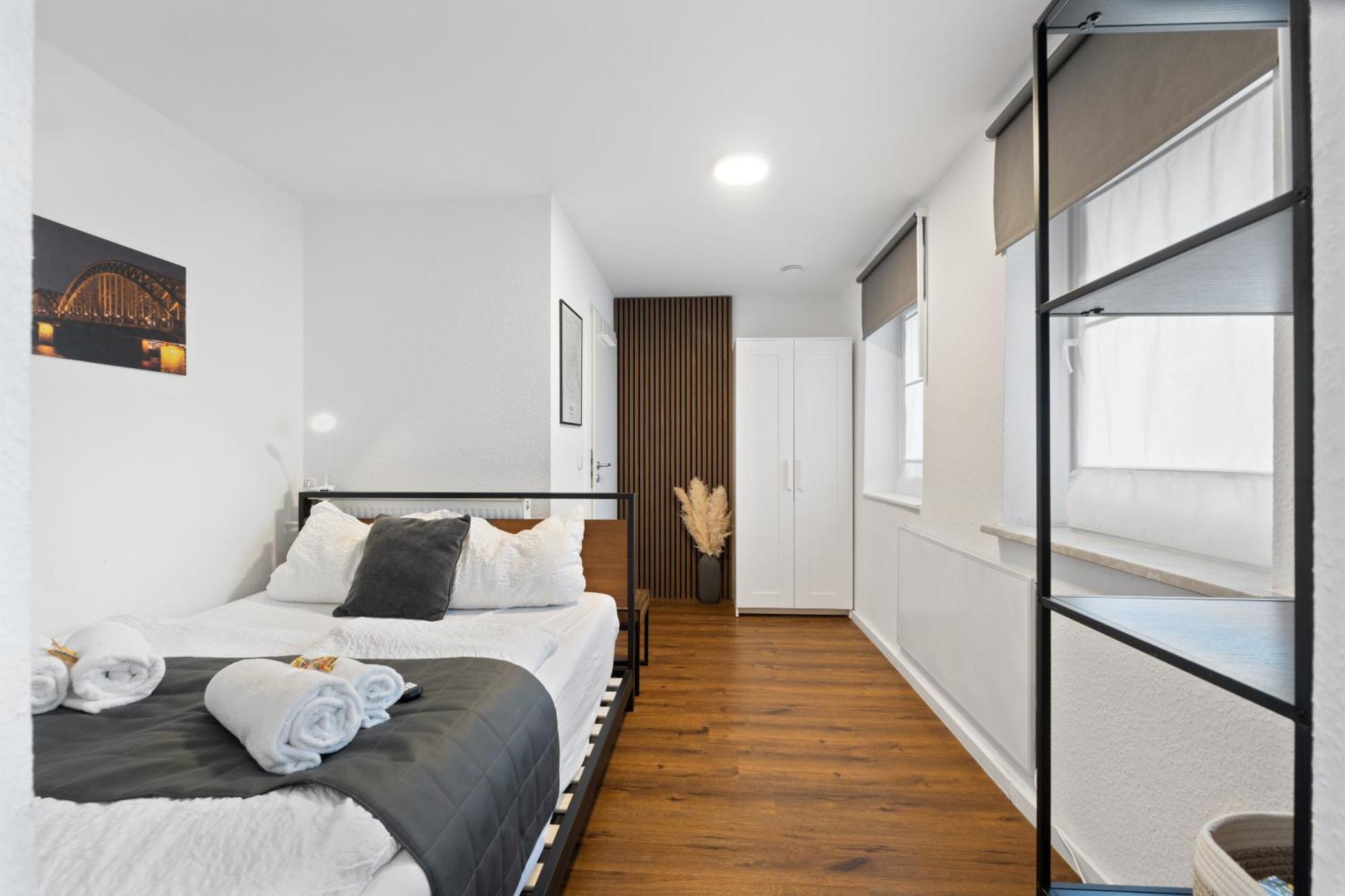 Modernes Apartement Am Rhein In Ruhiger Lage Cologne Luaran gambar